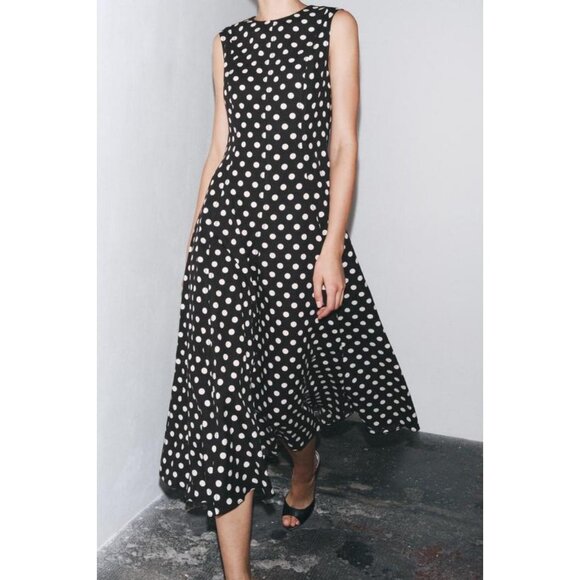 Zara Dresses & Skirts - ZARA ZW COLLECTION SLEEVELESS MIDI DRESS
